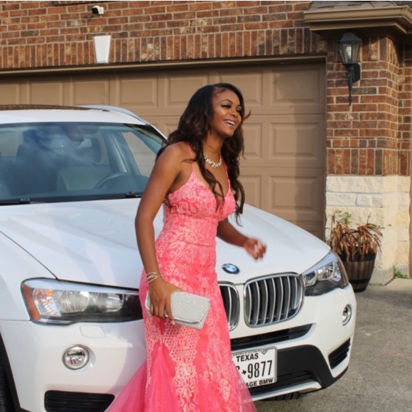 prom dress - Picture 5 of 7